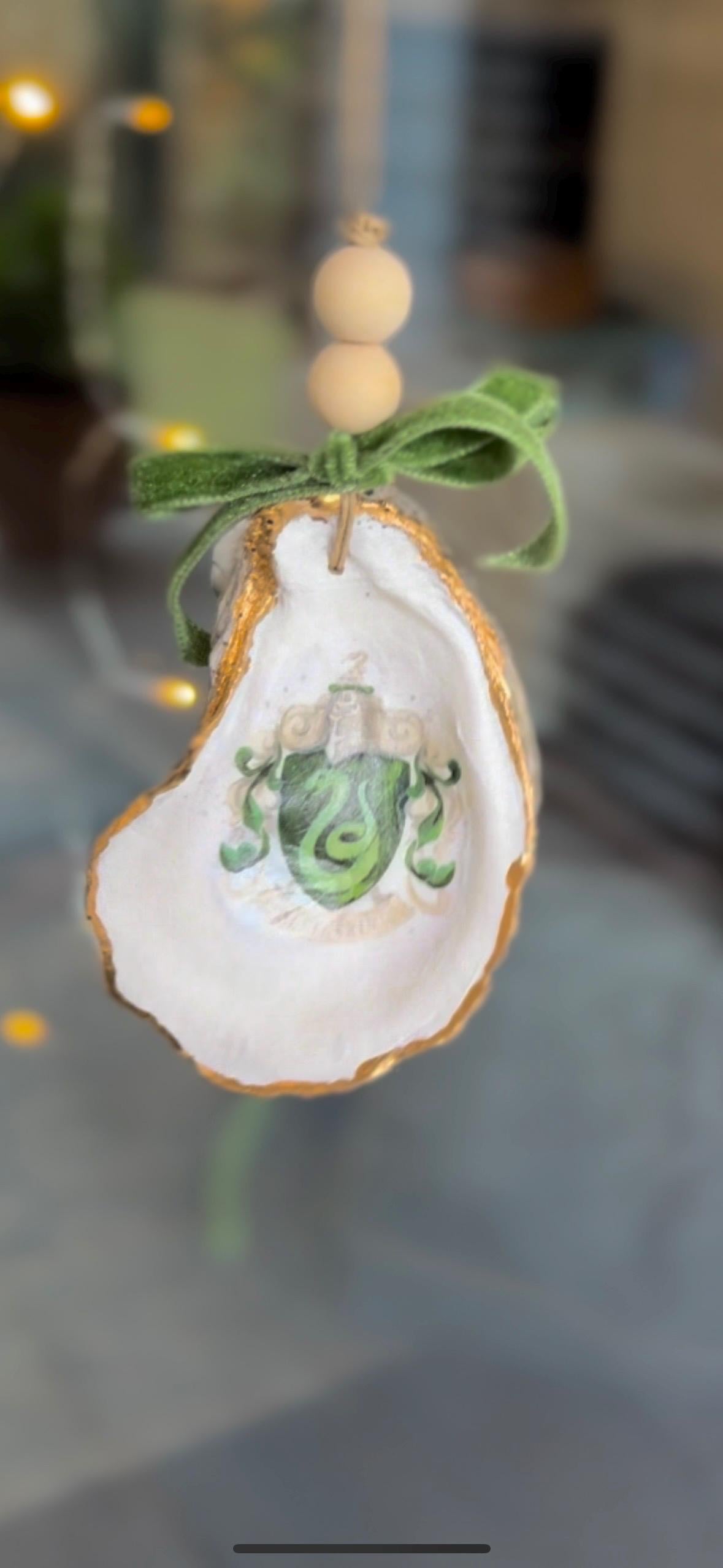 House Crest Oyster Ornaments Set